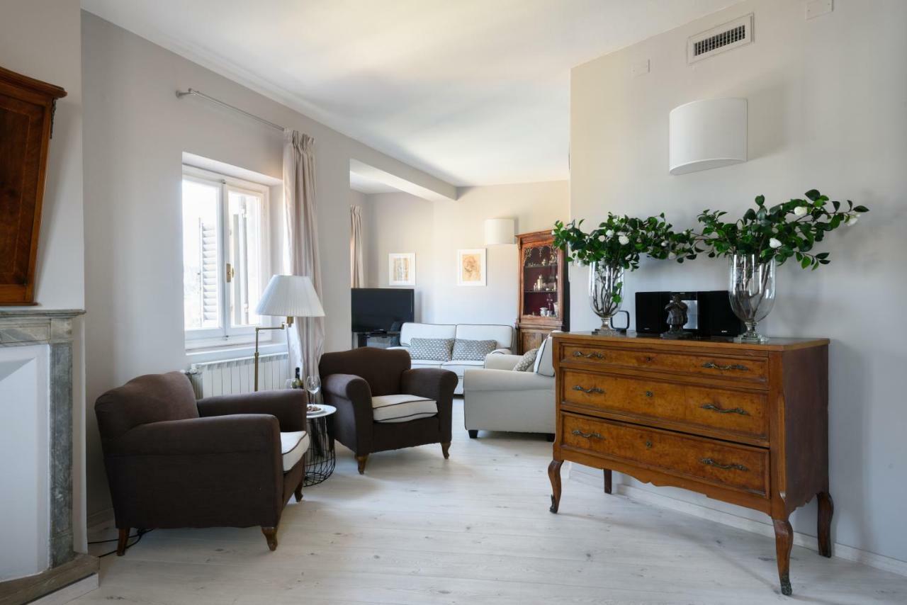 Le Mille E Una Notte Exclusive Suite Firenze Florença Exterior foto