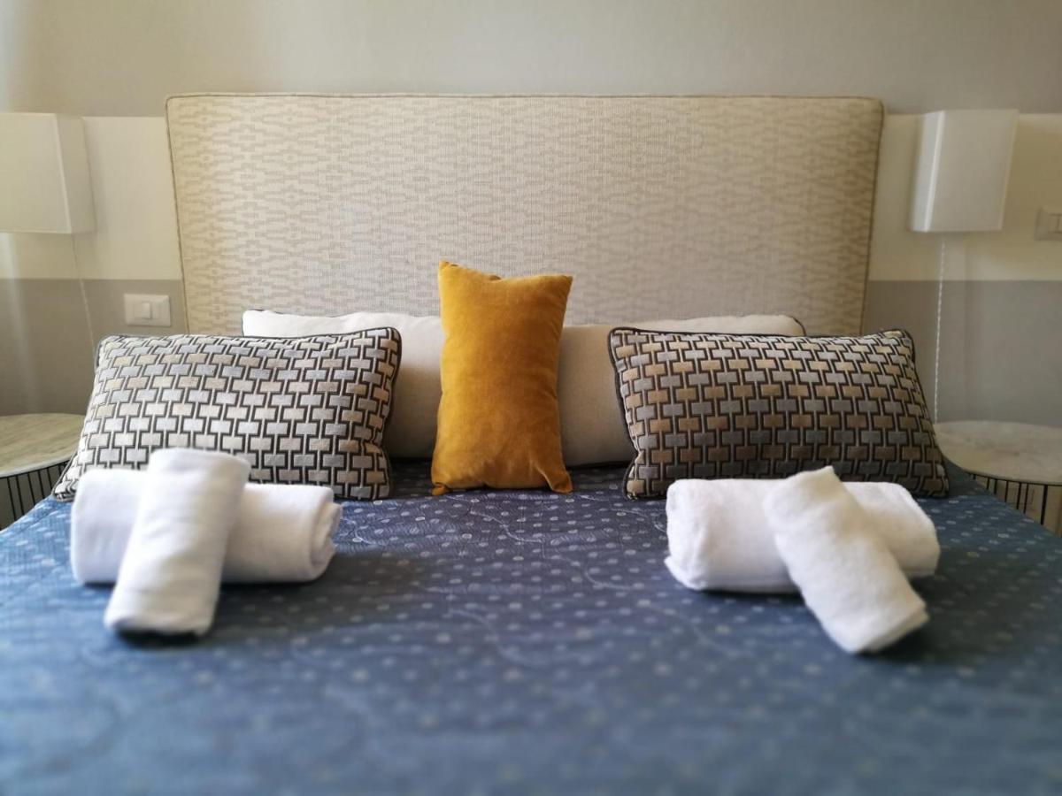 Le Mille E Una Notte Exclusive Suite Firenze Florença Exterior foto